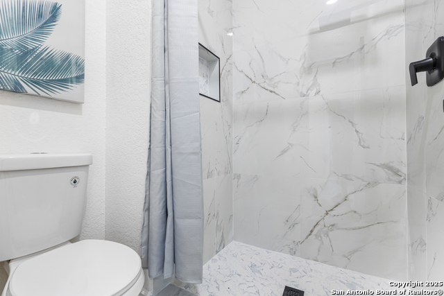 Listing photo id 22 for 537 Cr 6868 E