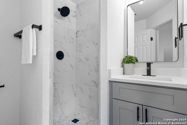 Listing photo id 30 for 537 Cr 6868 E