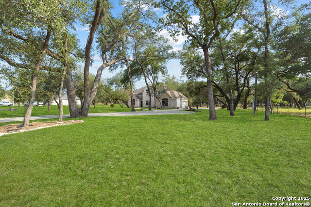 Listing photo id 40 for 537 Cr 6868 E