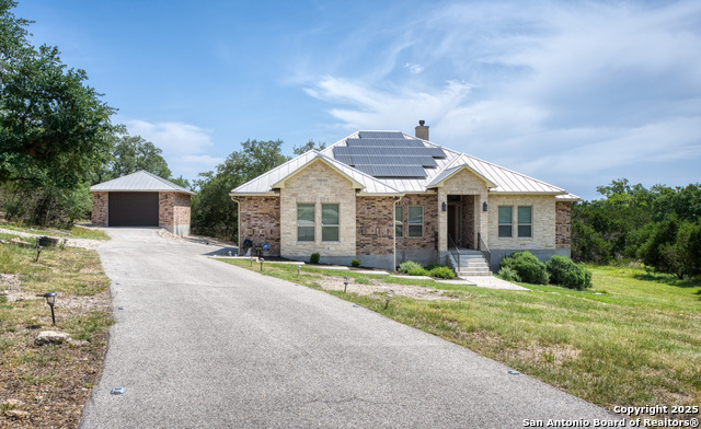 Details for 1015 Broken Spoke, Canyon Lake, TX 78133