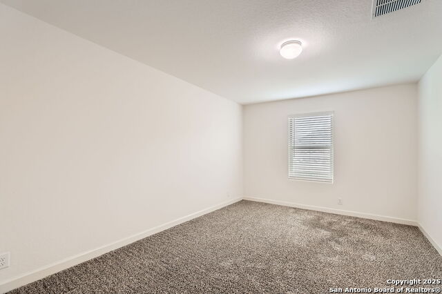 Image 19 of 31 For 537 Allegro Edge