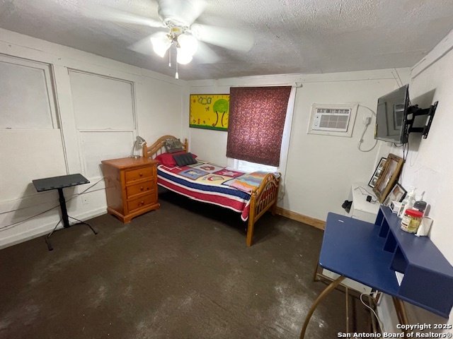 Image 12 of 21 For 261 San Gabriel