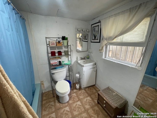 Image 6 of 21 For 261 San Gabriel