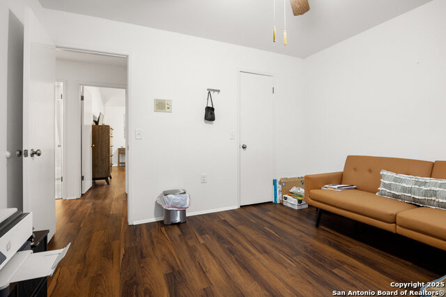 Listing photo id 20 for 5006 Las Campanas