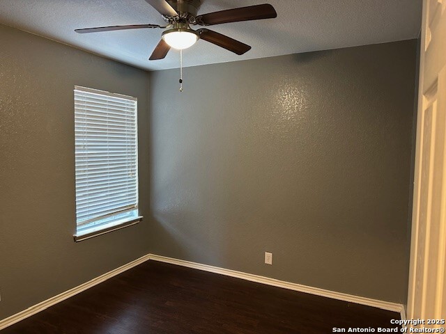 Listing photo id 7 for 10019 Tiger Bay