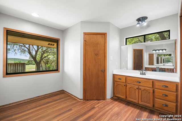 Image 20 of 58 For 1207 Cottonwood Trl