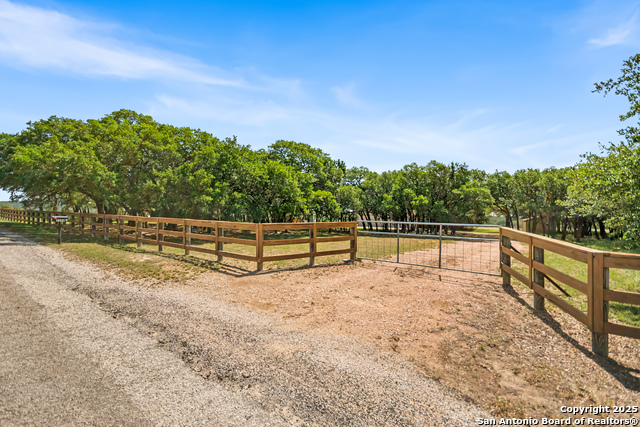 Image 43 of 58 For 1207 Cottonwood Trl