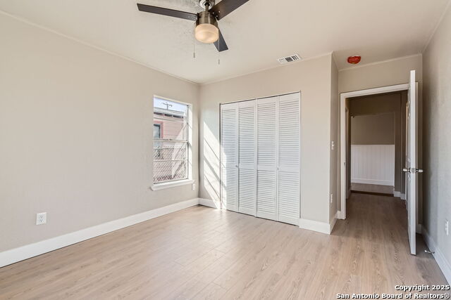 Listing photo id 15 for 143 Bradford