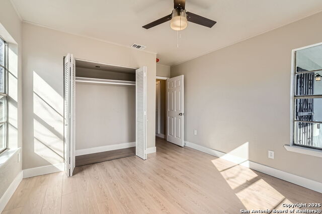 Listing photo id 16 for 143 Bradford
