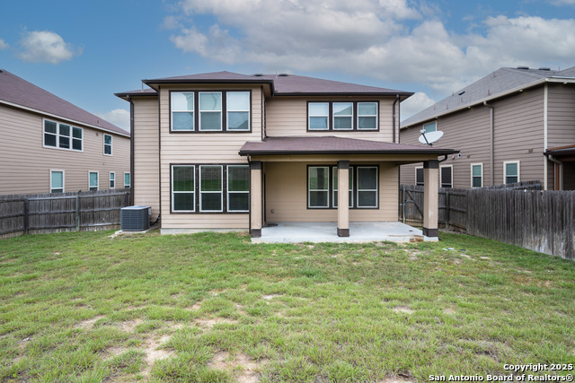 Image 2 of 37 For 308 Landmark Way