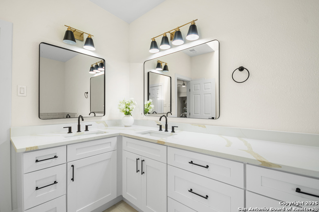 Image 20 of 38 For 29302 Grand Coteau