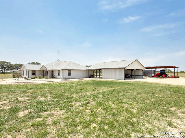 Image 2 of 71 For 1185 County Road 7718
