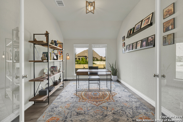 Image 13 of 76 For 562 Orchard Way