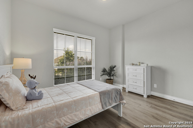 Image 35 of 76 For 562 Orchard Way
