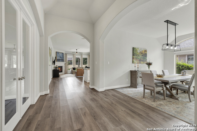 Image 8 of 76 For 562 Orchard Way
