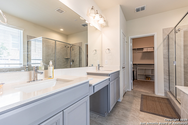 Image 30 of 47 For 7421 Cimarron Lake