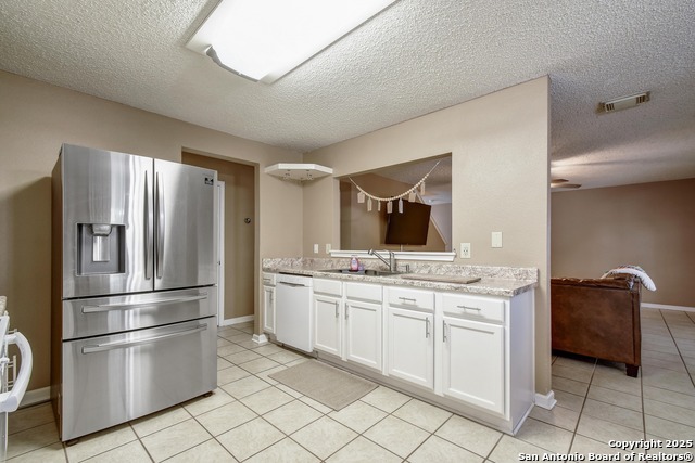 Image 12 of 30 For 9311 Bowen Dr.