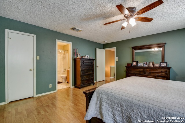 Image 21 of 30 For 9311 Bowen Dr.