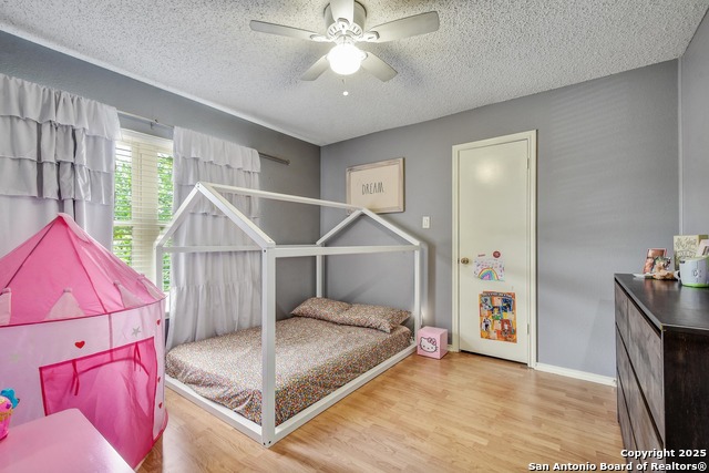 Image 23 of 30 For 9311 Bowen Dr.