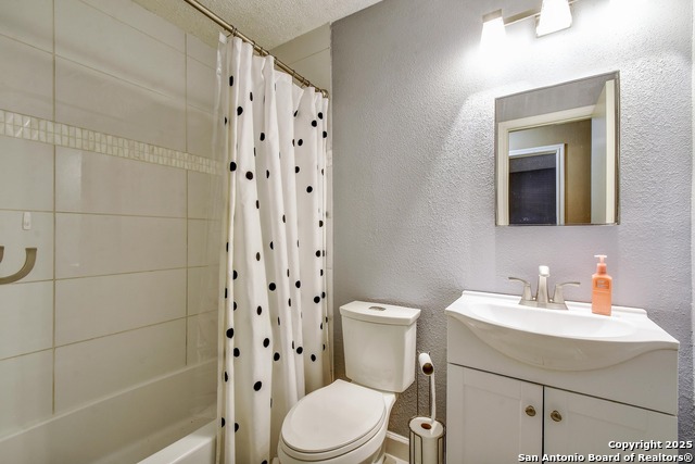 Image 26 of 30 For 9311 Bowen Dr.