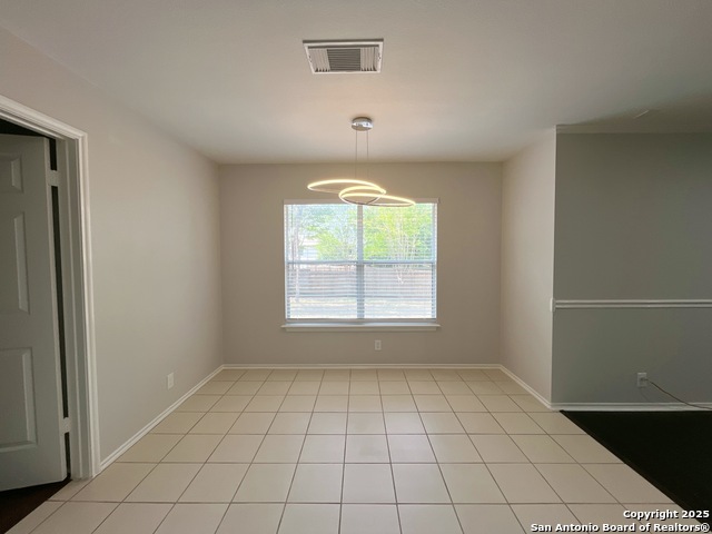 Image 8 of 21 For 9507 Summerbrook