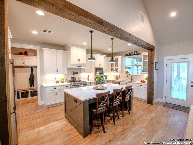 Image 4 of 37 For 113 Bayberry Ct