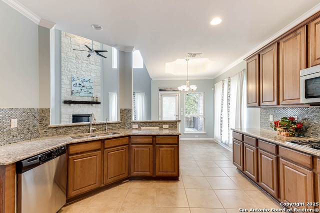 Image 15 of 40 For 3319 Brooktree Ct