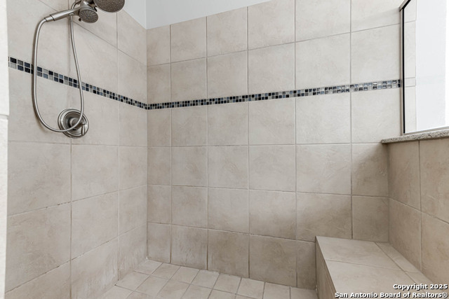 Image 23 of 40 For 3319 Brooktree Ct