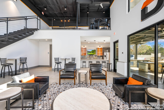 Listing photo id 27 for 7231 Stonewall Bend  3112