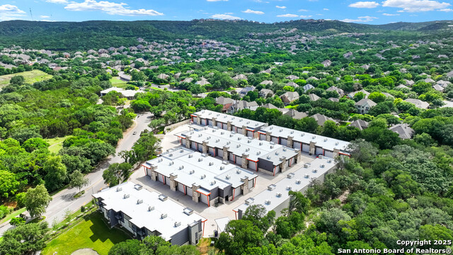 Listing photo id 38 for 7231 Stonewall Bend  3112