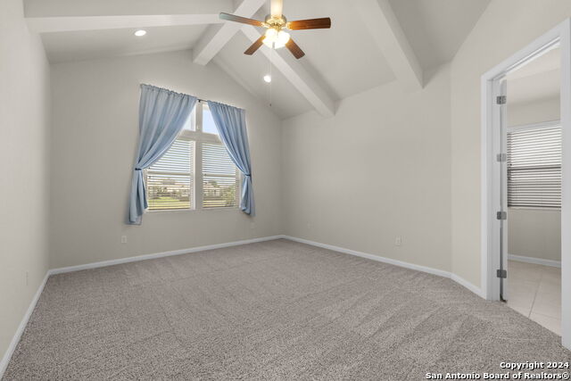 Listing photo id 24 for 6595 Mason Vly