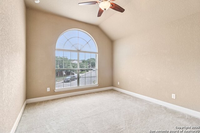 Listing photo id 27 for 5514 Waldon Walk