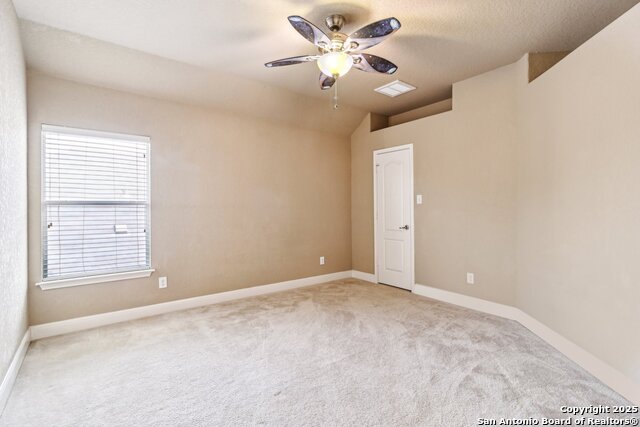 Listing photo id 32 for 5514 Waldon Walk