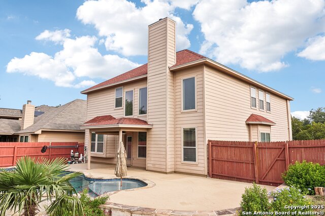 Listing photo id 38 for 5514 Waldon Walk