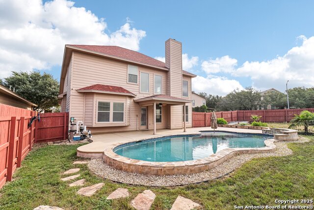 Listing photo id 40 for 5514 Waldon Walk