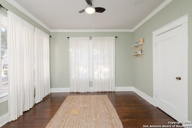 Image 11 of 32 For 414 Rosewood