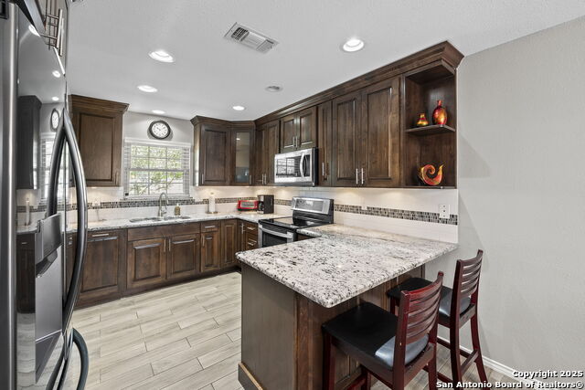 Image 10 of 38 For 1008 Robert Derrick Dr.