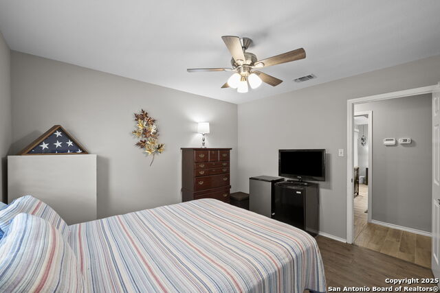 Image 25 of 38 For 1008 Robert Derrick Dr.