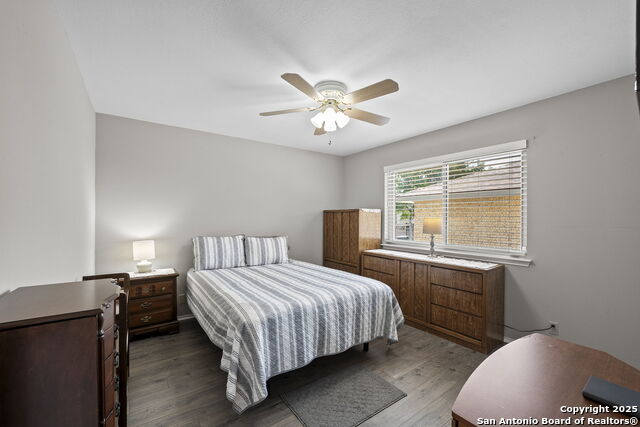 Image 28 of 38 For 1008 Robert Derrick Dr.