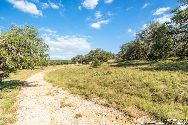 Listing photo id 2 for 30951 Blanco Rd