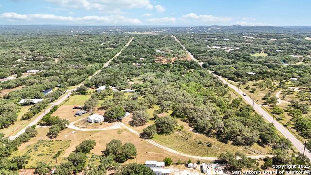 Listing photo id 44 for 30951 Blanco Rd