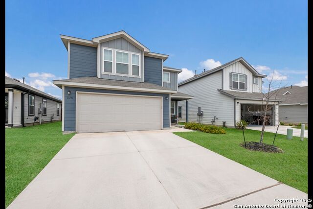 Image 3 of 33 For 13735 Prospector Post