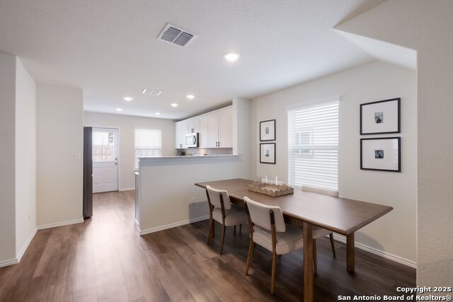 Image 5 of 33 For 13735 Prospector Post