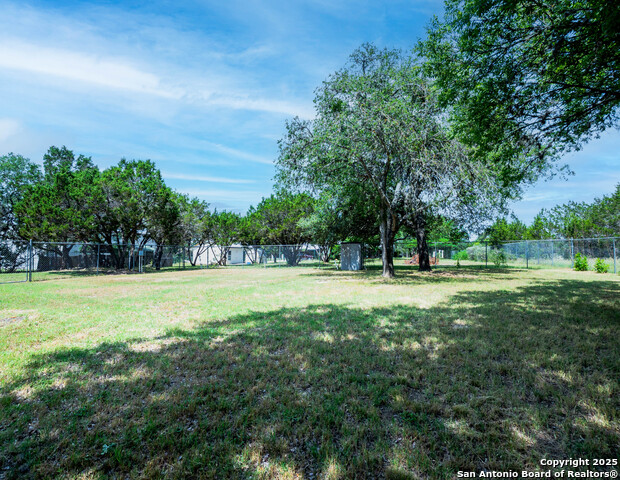 Image 21 of 25 For 5535 Circle Oak Dr.