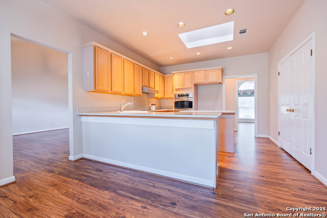 Image 7 of 25 For 5535 Circle Oak Dr.