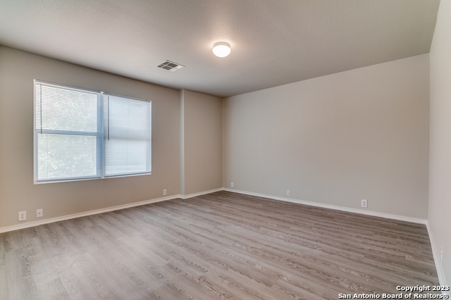 Image 11 of 23 For 5125 Brookline