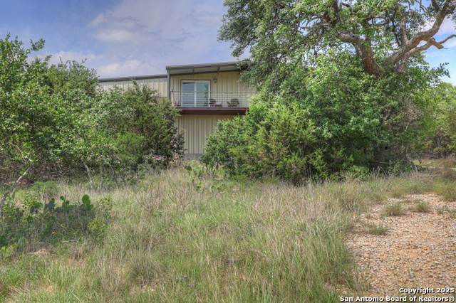 Image 40 of 45 For 172 River Chase Dr
