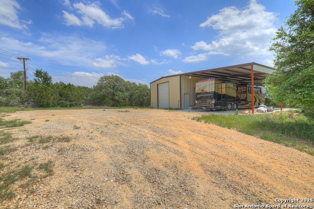Image 41 of 45 For 172 River Chase Dr