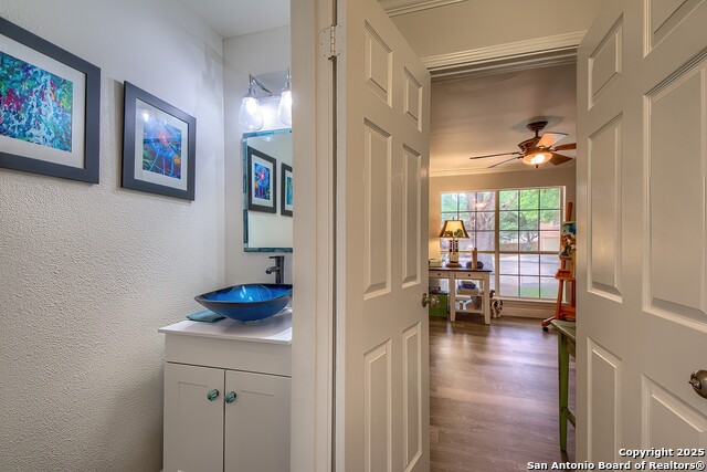 Listing photo id 10 for 3512 Mcalister