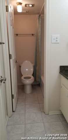 Image 10 of 12 For 8702 Village Dr  204
